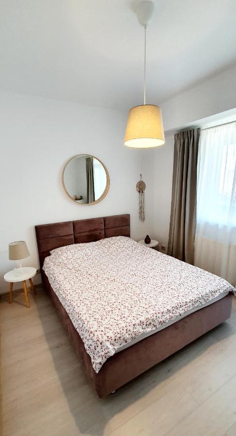 New Cozy Apartment 3 Min To Subway 24H/7 Self Check-In Popesti-Leordeni Buitenkant foto
